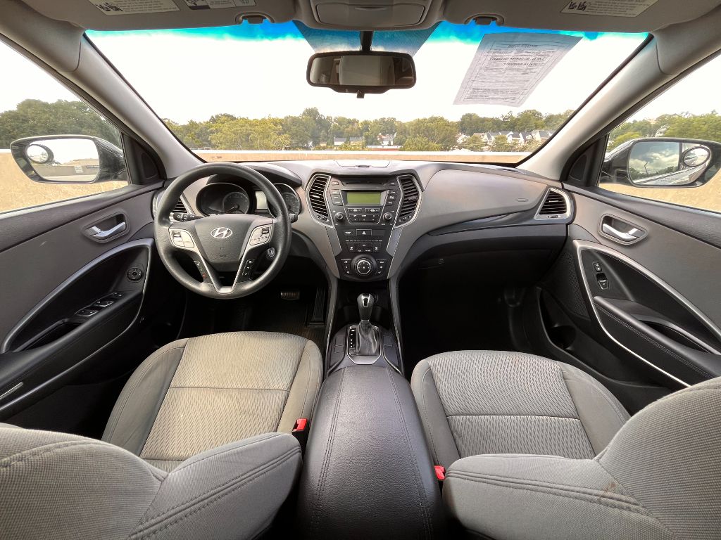 2014 Hyundai Santa Fe Sport - $8,500