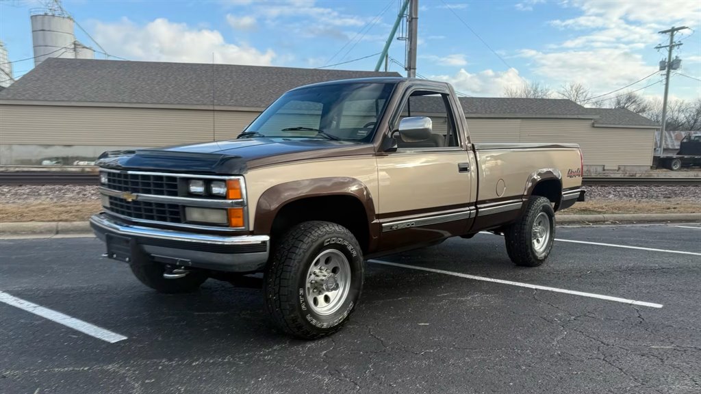 1988 Chevrolet Gmt-400 - $29,995