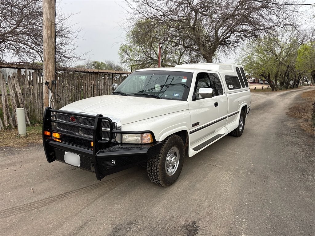 1997 Dodge 2500 Laramie SLT - $24,995