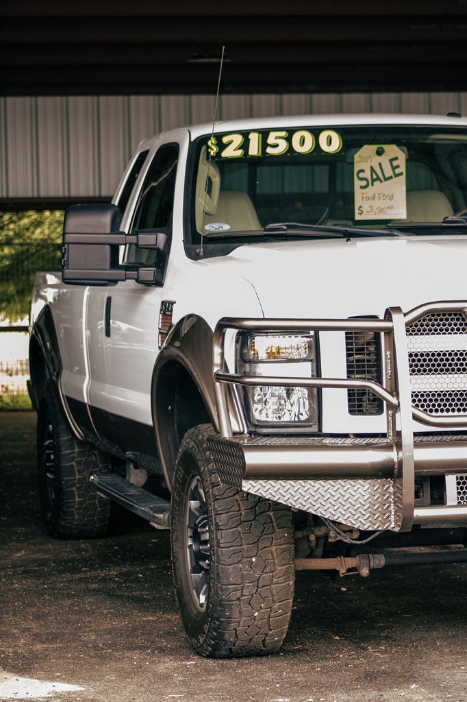 2009 Ford F-250 - $21,500