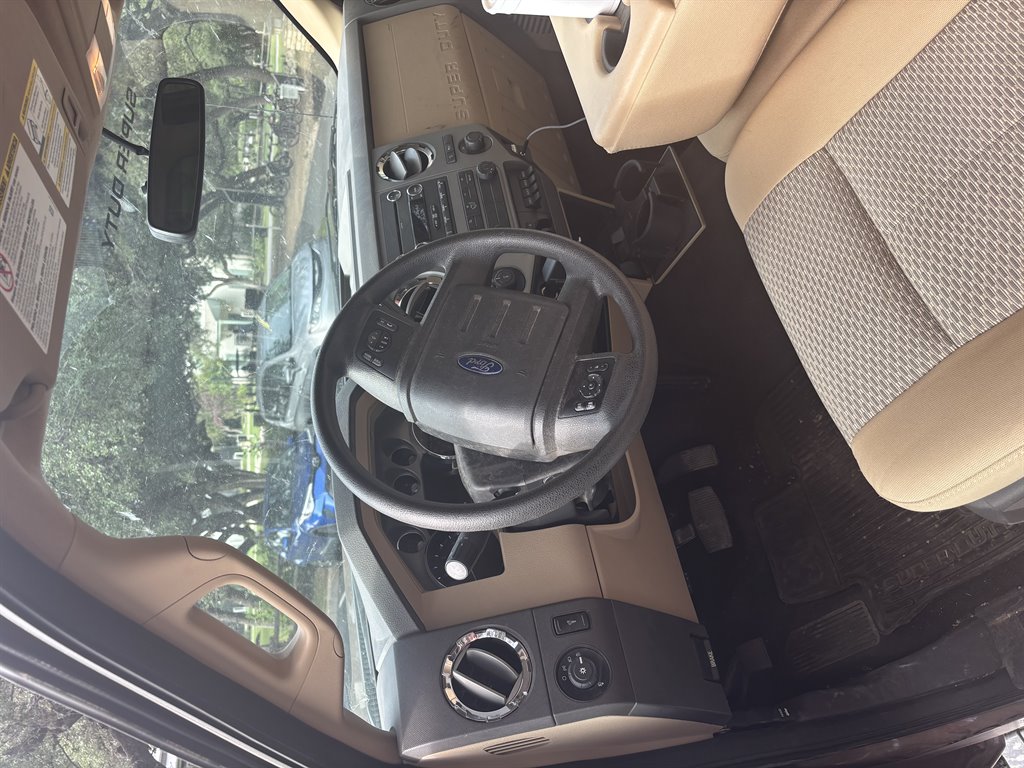 2012 Ford F-250 - $31,995