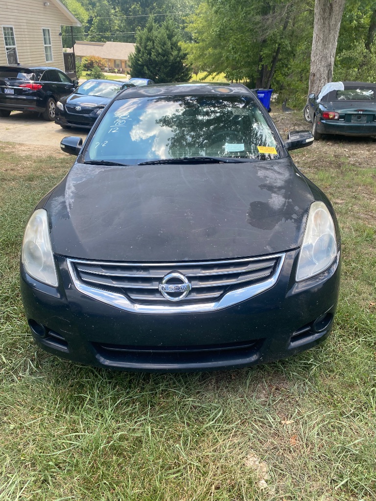 2012 Nissan Altima - $4,000