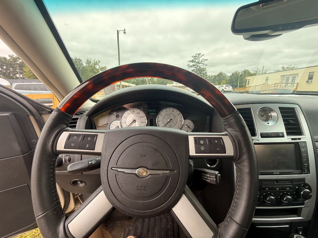 2009 Chrysler 300 - $7,999