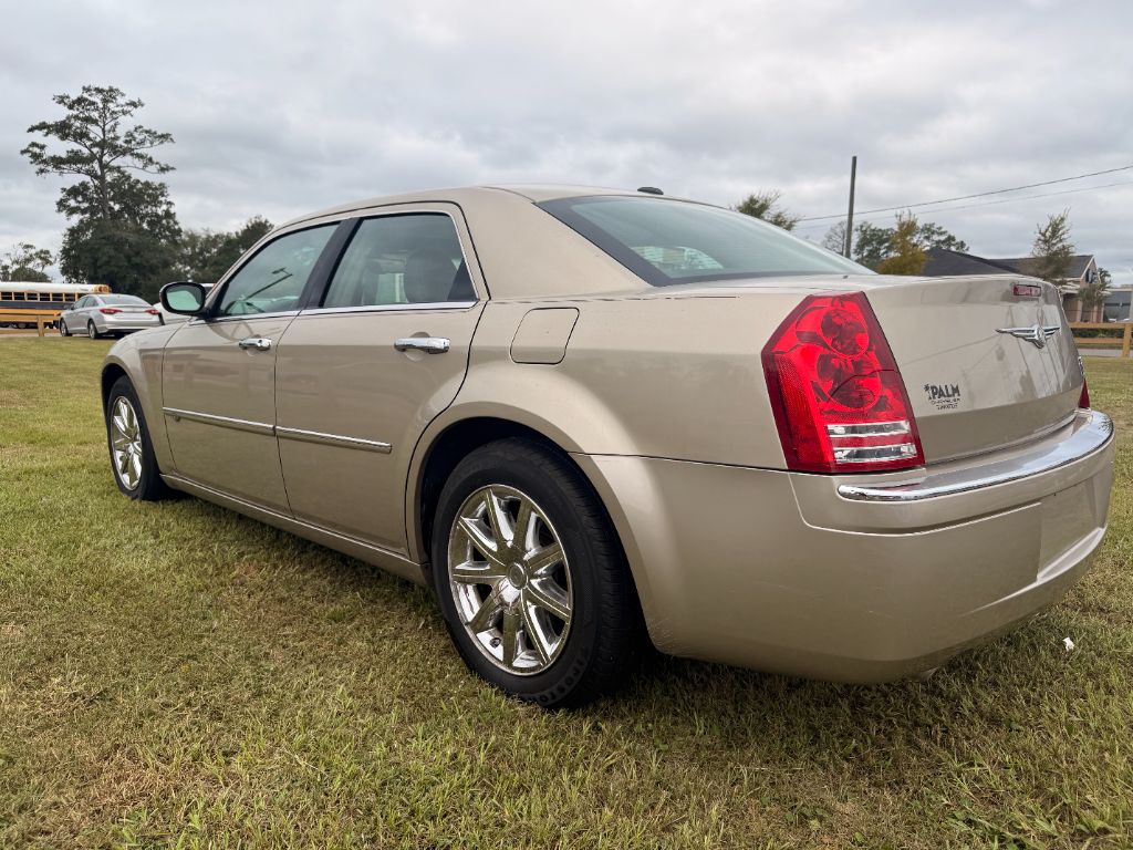 2009 Chrysler 300 - $7,999