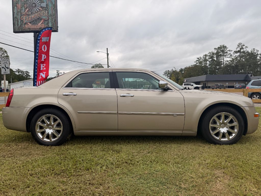 2009 Chrysler 300 - $7,999