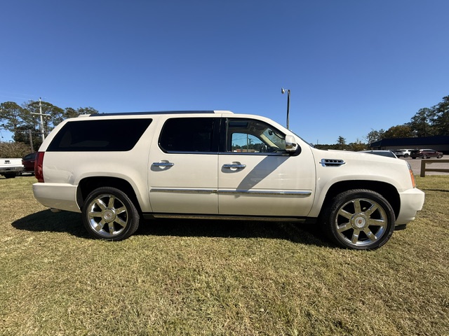 2011 Cadillac Escalade - $13,999