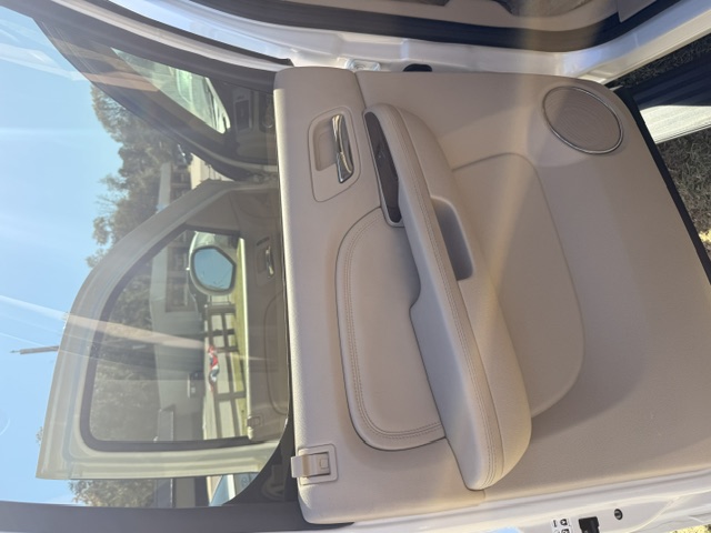 2011 Cadillac Escalade - $13,999