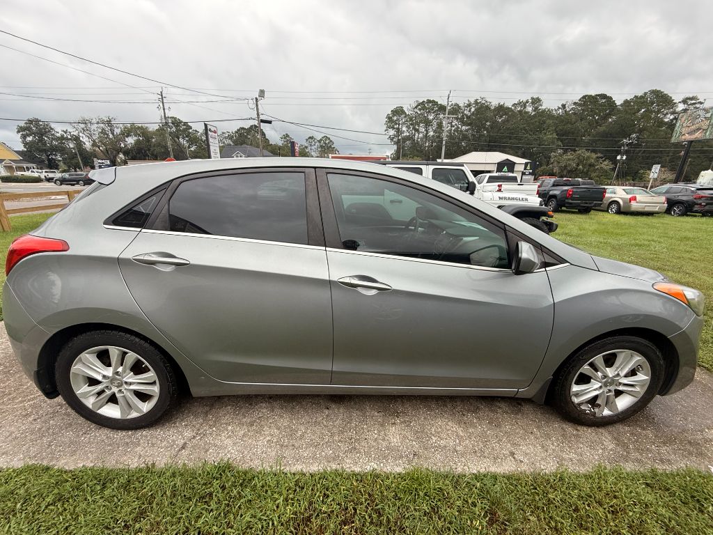 2014 Hyundai Elantra - $7,999