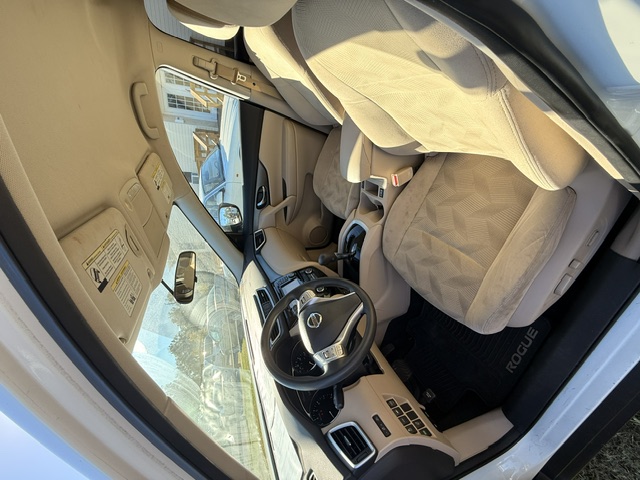 2016 Nissan Rogue - $9,999