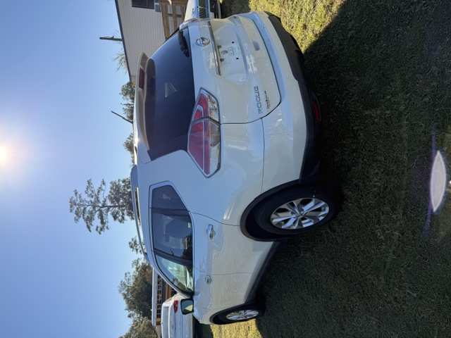 2016 Nissan Rogue - $9,999