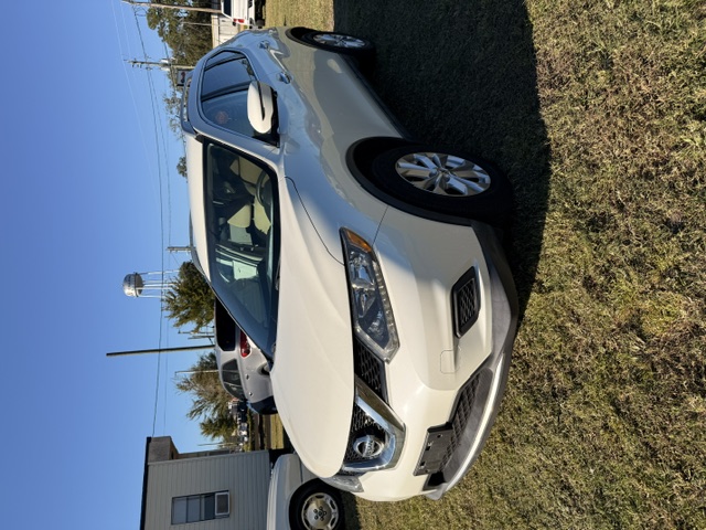 2016 Nissan Rogue - $9,999
