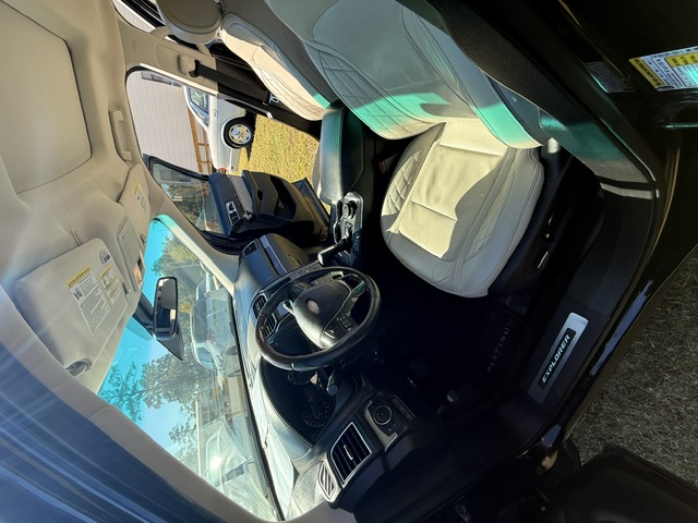 2016 Ford Explorer - $14,999