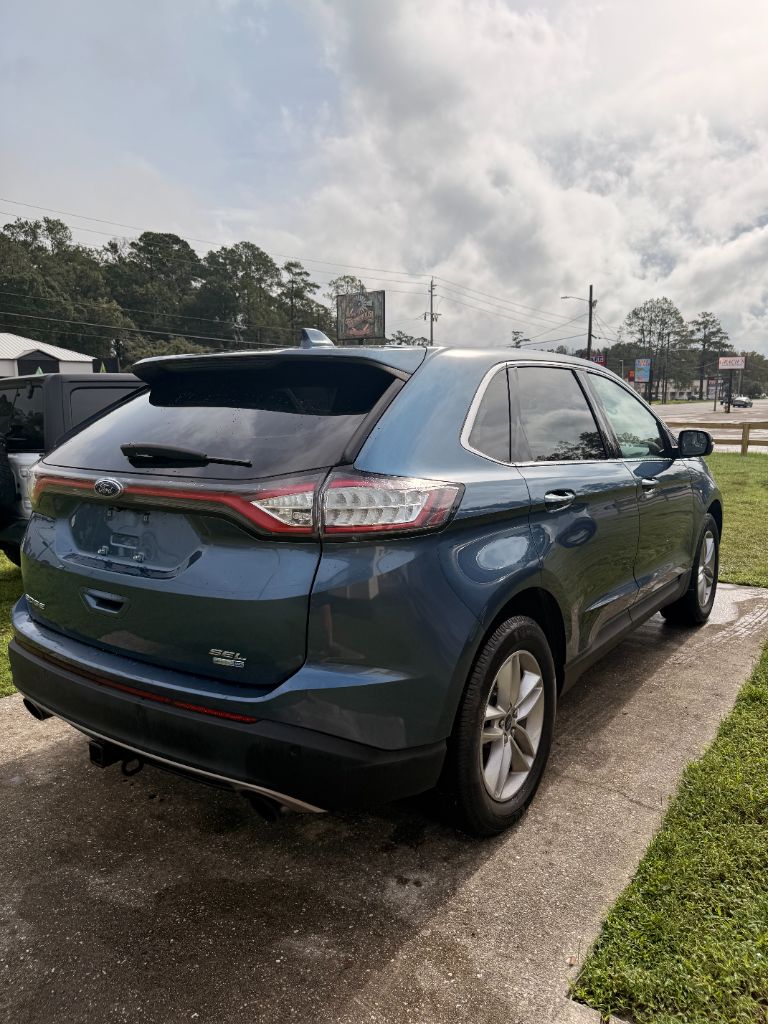 2018 Ford Edge - $11,999