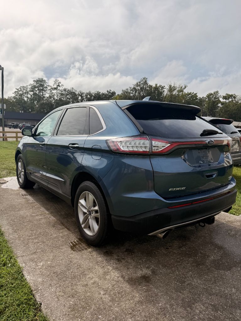 2018 Ford Edge - $11,999