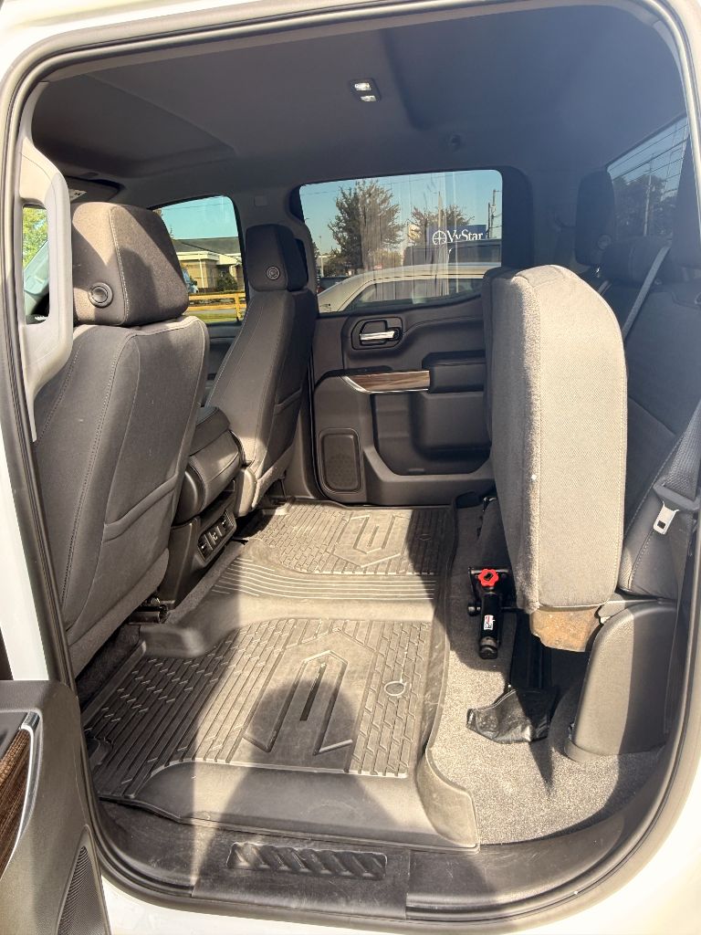 2020 Chevrolet Silverado - $19,999