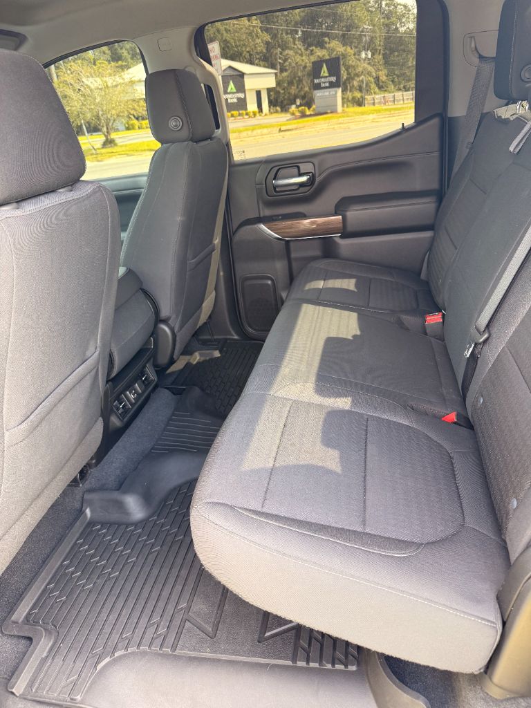 2020 Chevrolet Silverado - $19,599