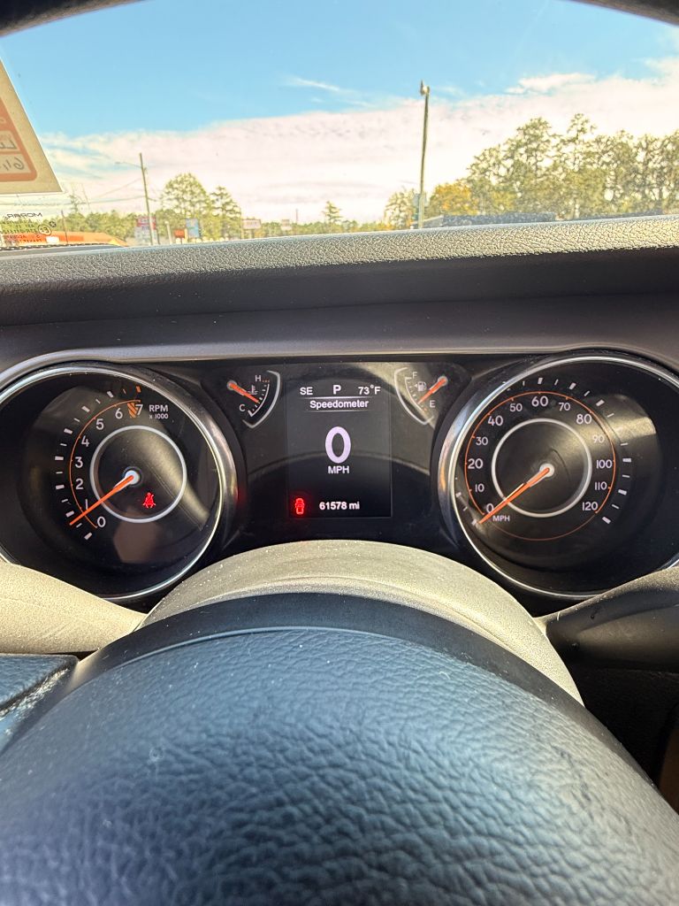 2020 Jeep Gladiator - $22,999