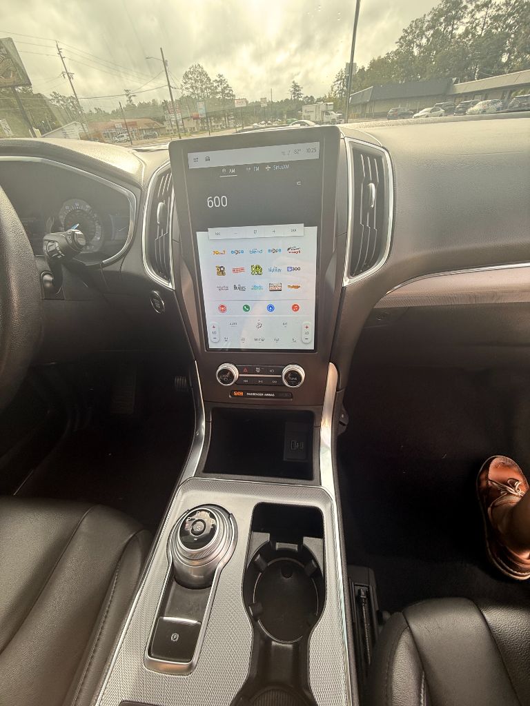 2021 Ford Edge - $16,999