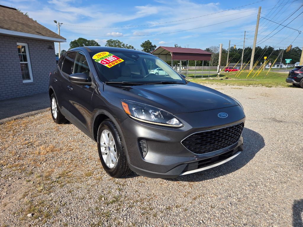 2020 Ford Escape - $8,900