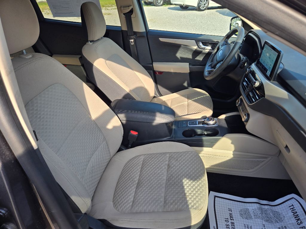 2020 Ford Escape - $8,900