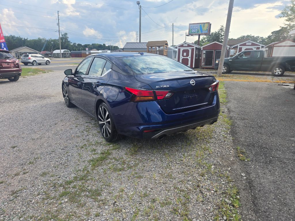 2022 Nissan Altima - $13,700