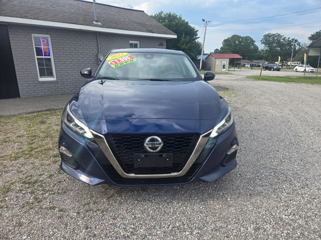 2022 Nissan Altima - $13,700