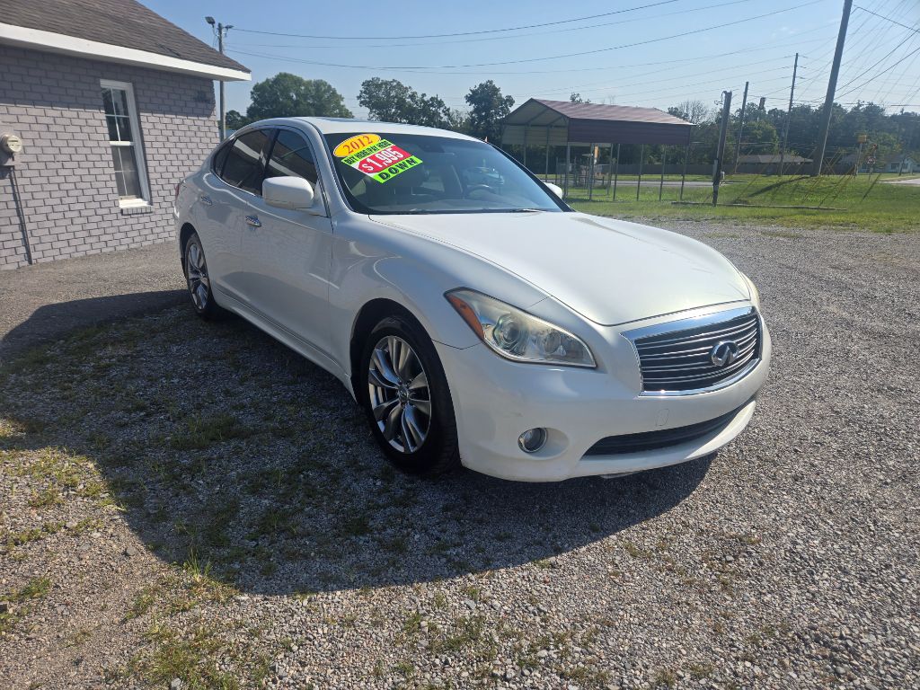 2012 INFINITI M - $10,800