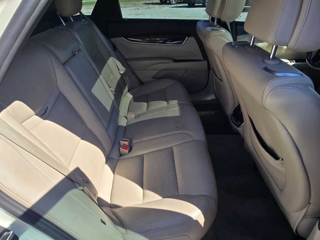 2013 Cadillac XTS - $7,500