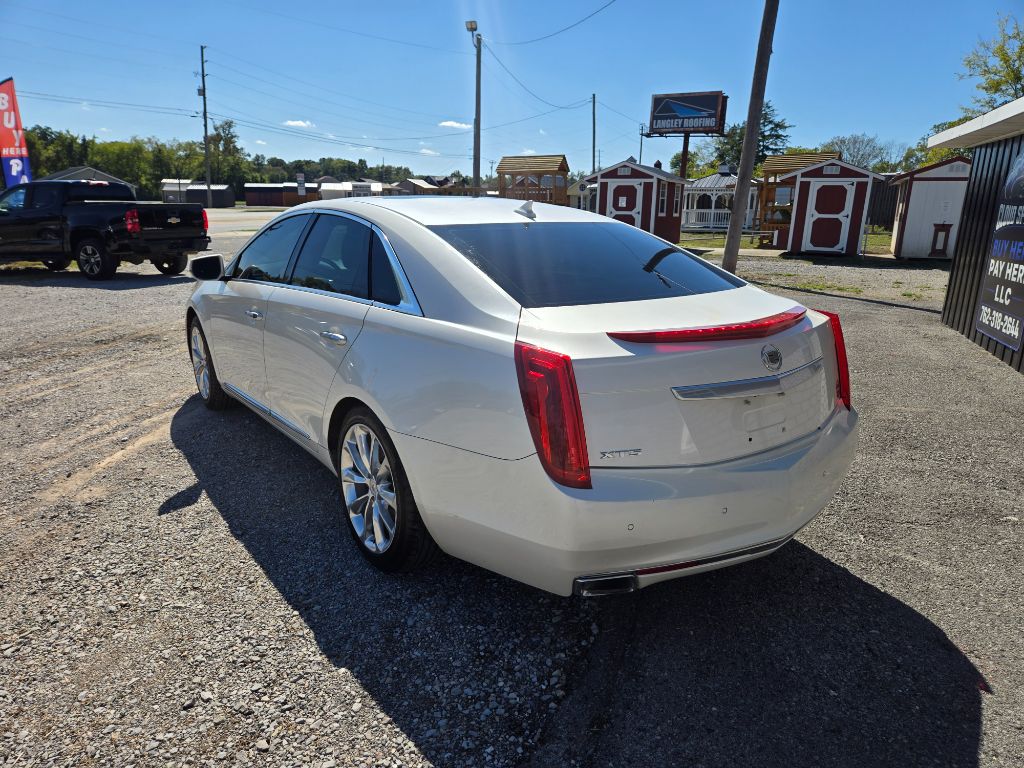 2013 Cadillac XTS - $7,500