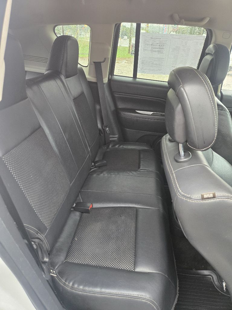 2015 Jeep Compass - $7,900