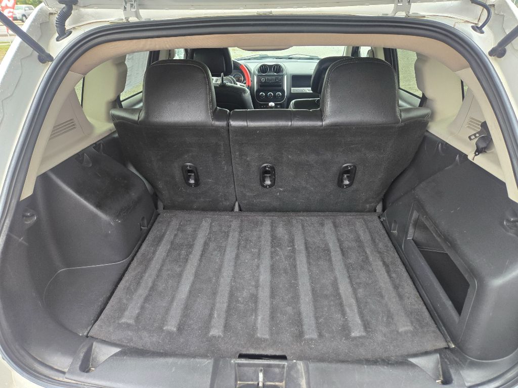 2015 Jeep Compass - $7,900