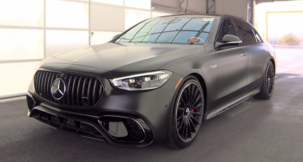 2025 Mercedes-Benz S-class - $175,000
