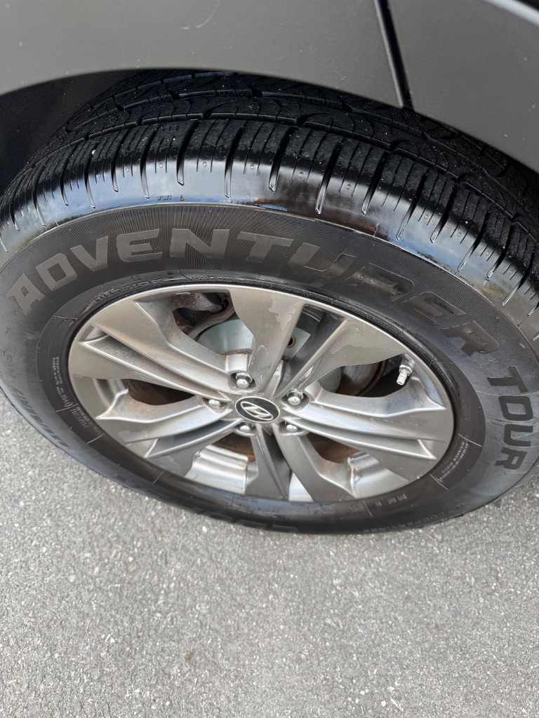 2013 Hyundai Santa Fe Sport - $5,900