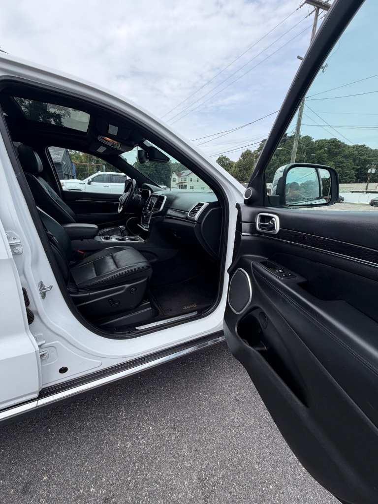 2014 Jeep Cherokee - $6,900
