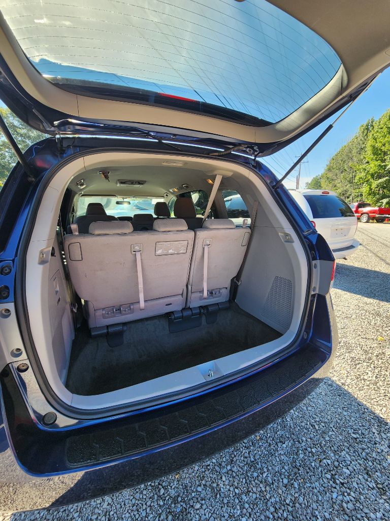 2016 Honda Odyssey - $9,999