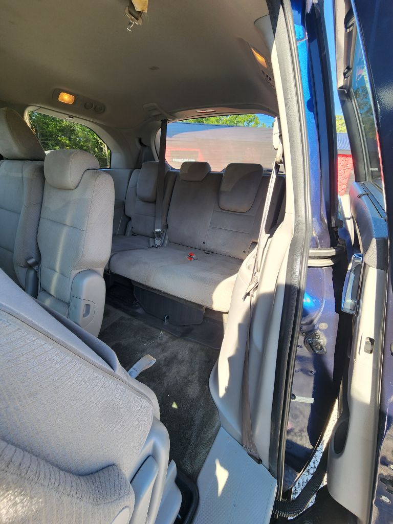 2016 Honda Odyssey - $9,999