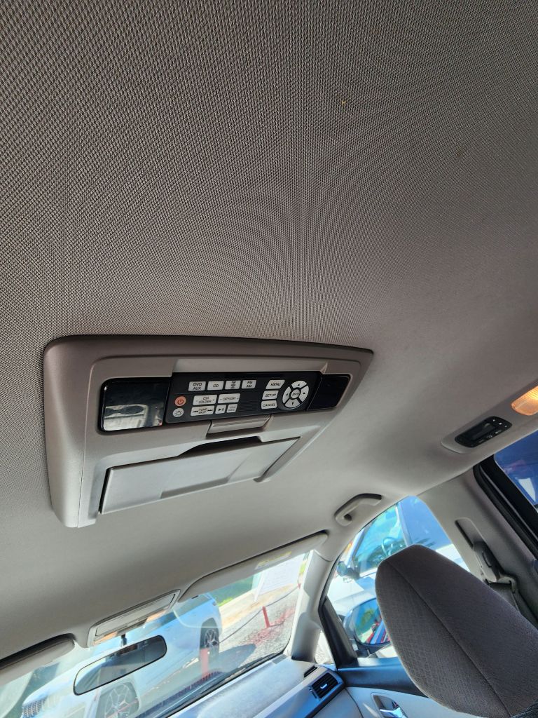 2016 Honda Odyssey - $9,999