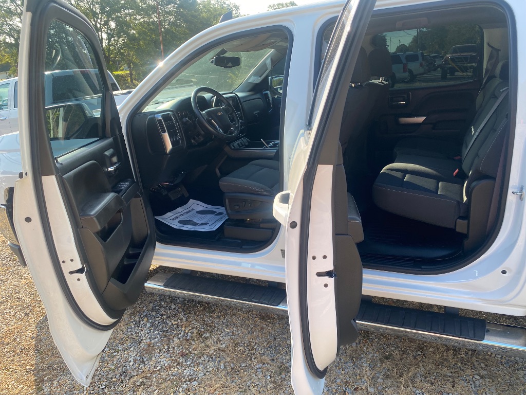 2017 Chevrolet Silverado - $21,175