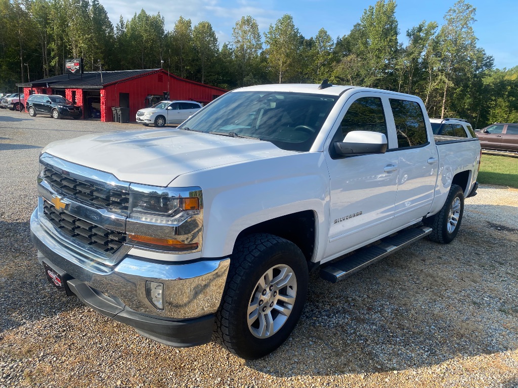 2017 Chevrolet Silverado - $21,175