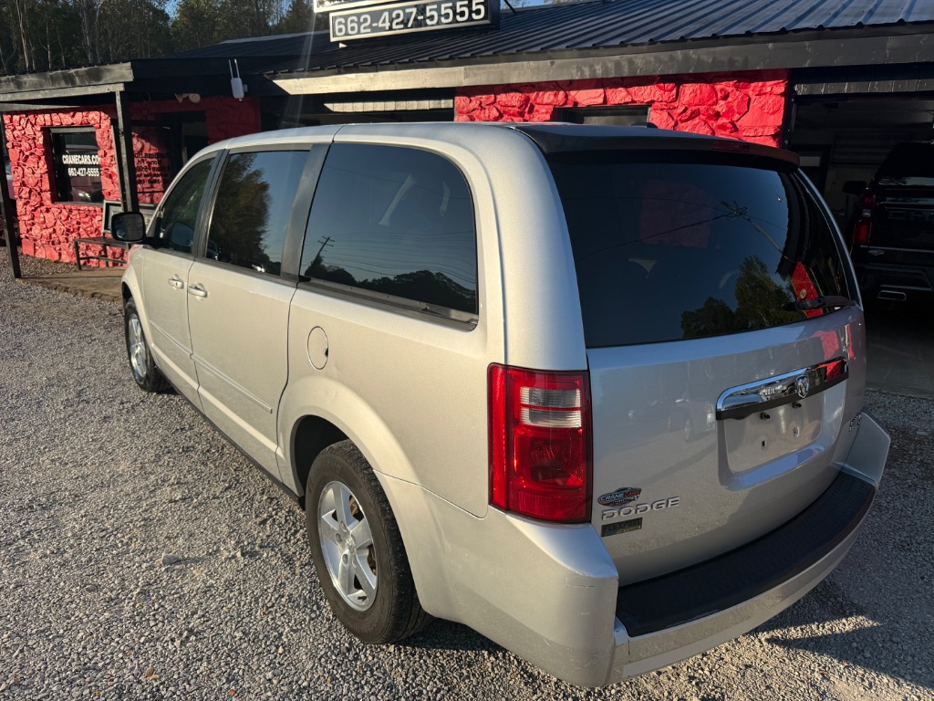 2010 Dodge Grand Caravan - $6,850