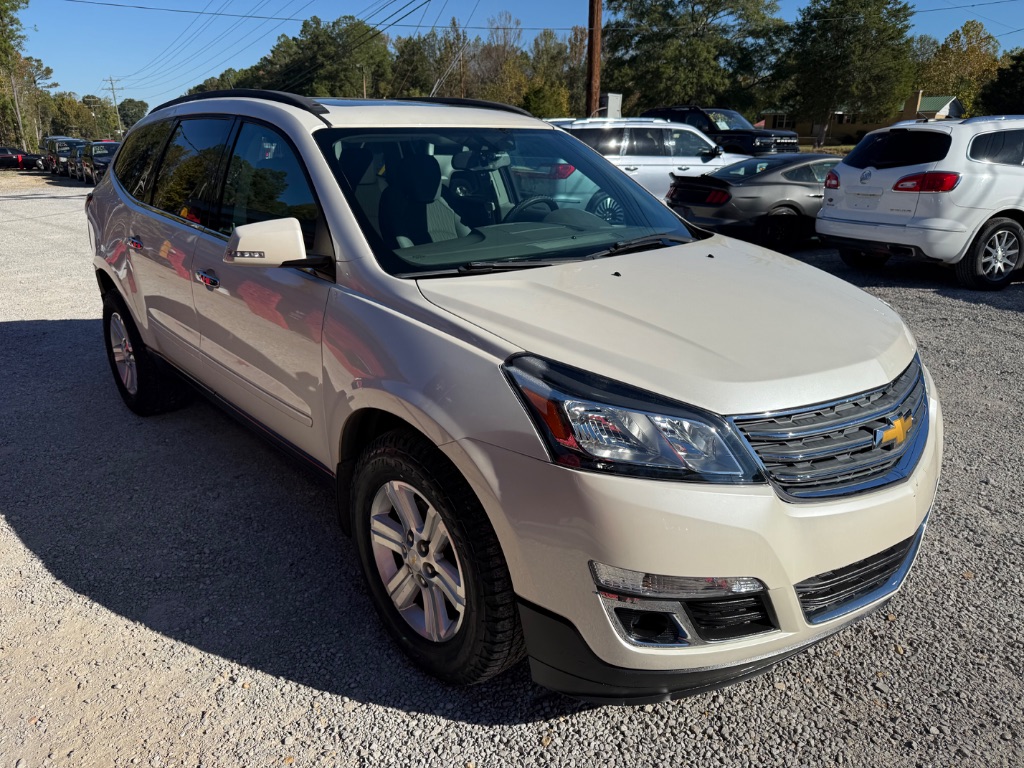 2014 Chevrolet Traverse - $8,450