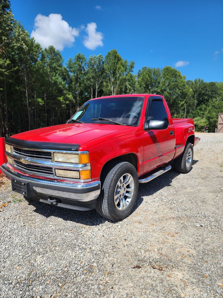 1996 Chevrolet Gmt-400 - $15,900