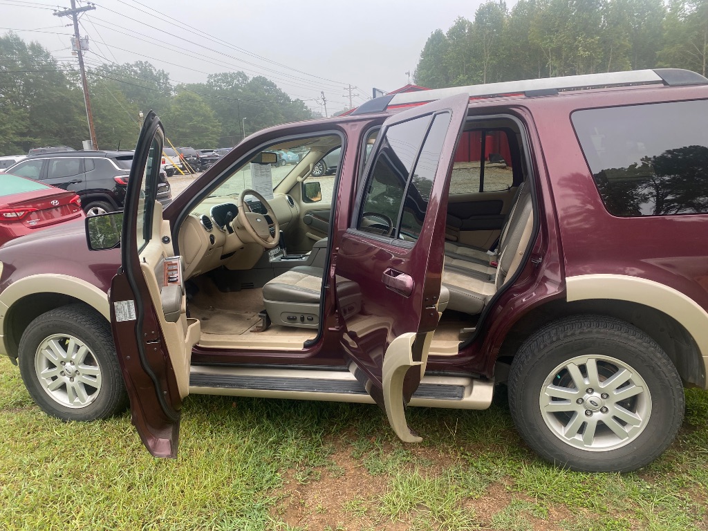2006 Ford Explorer - $5,999