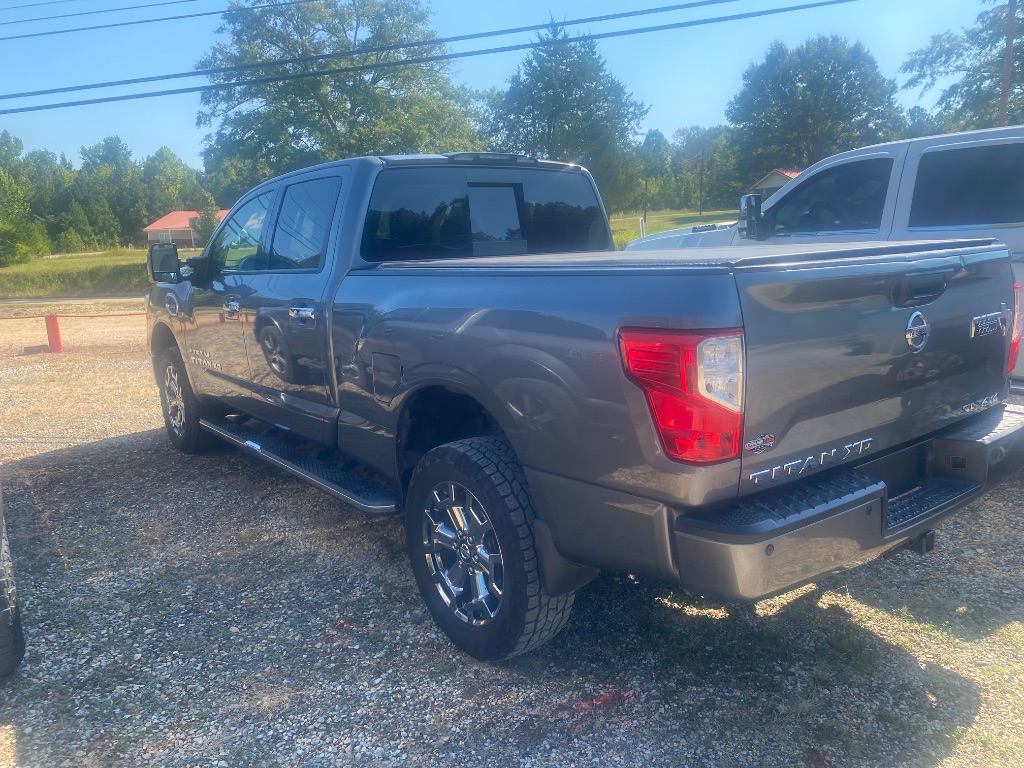 2017 Nissan Titan - $22,900