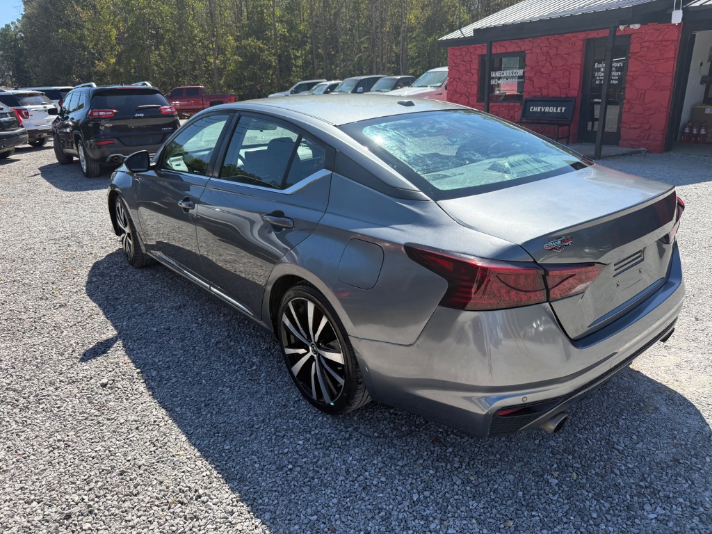 2020 Nissan Altima - $8,999
