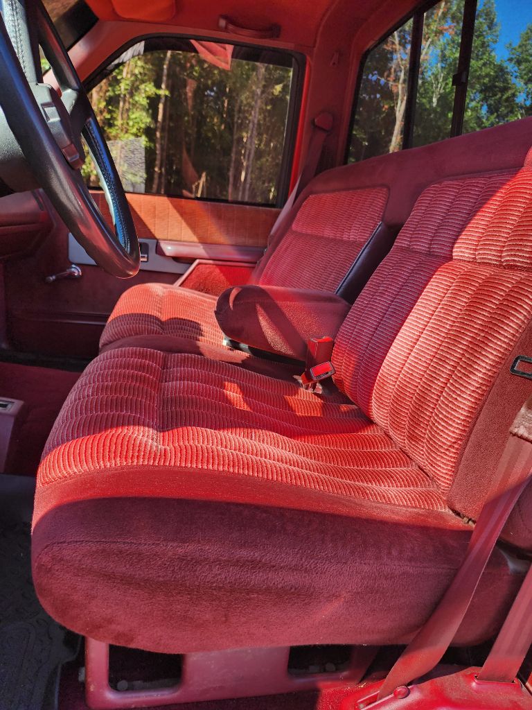 1990 Chevrolet Gmt-400 - $15,900