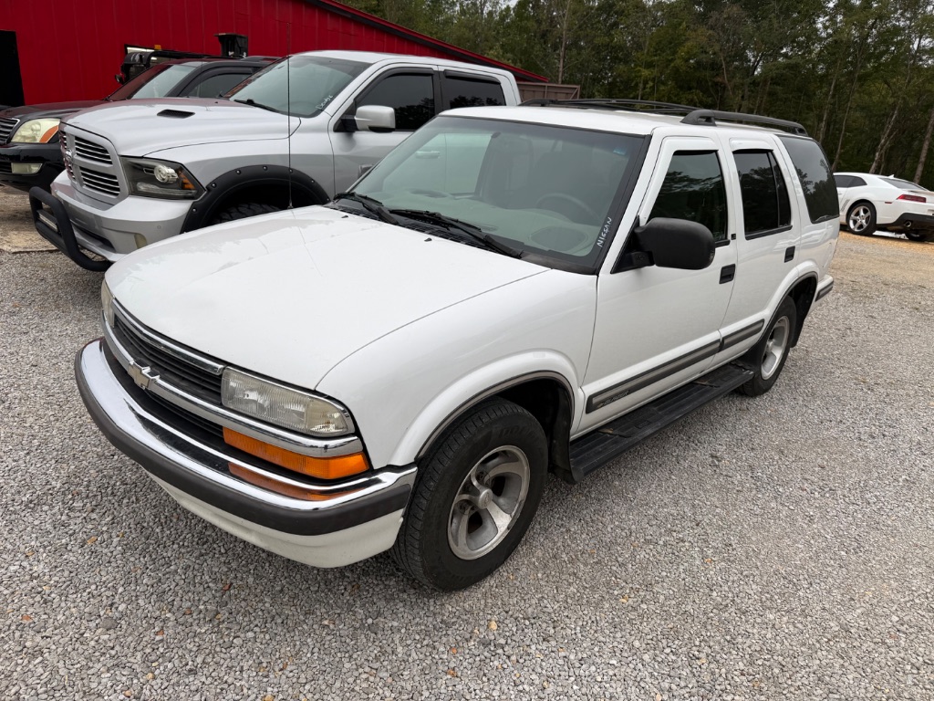 1999 Chevrolet Blazer - $5,900