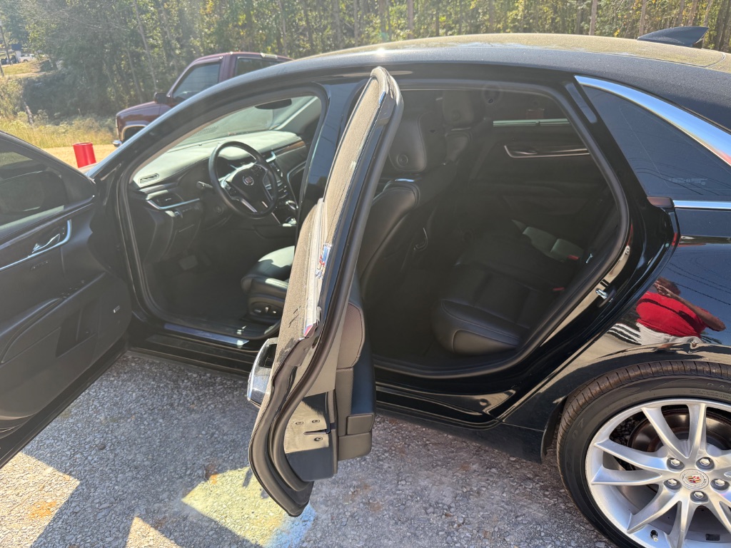 2015 Cadillac XTS - $14,700