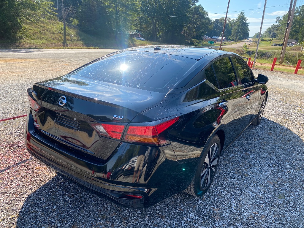2022 Nissan Altima - $19,975