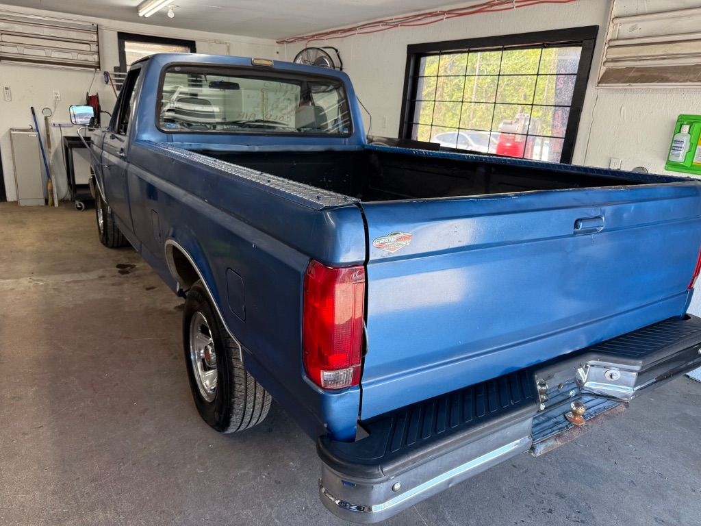 1993 Ford F-150 - $4,999